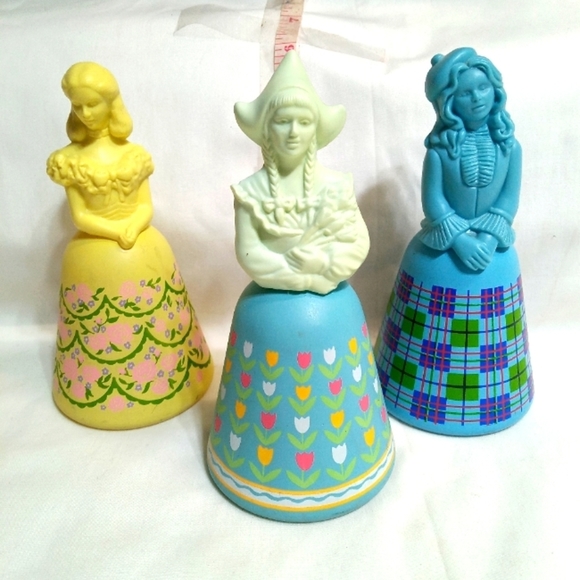 𝅺SET of 3 Avon perfume bottles - Picture 1 of 6